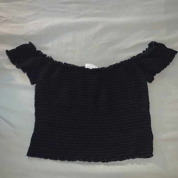 Cold Shoulder Crop Top - Picture 1 of 2